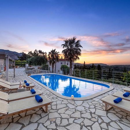 Villa Chrysallis With Heated Pool ゲオルギオポリス エクステリア 写真