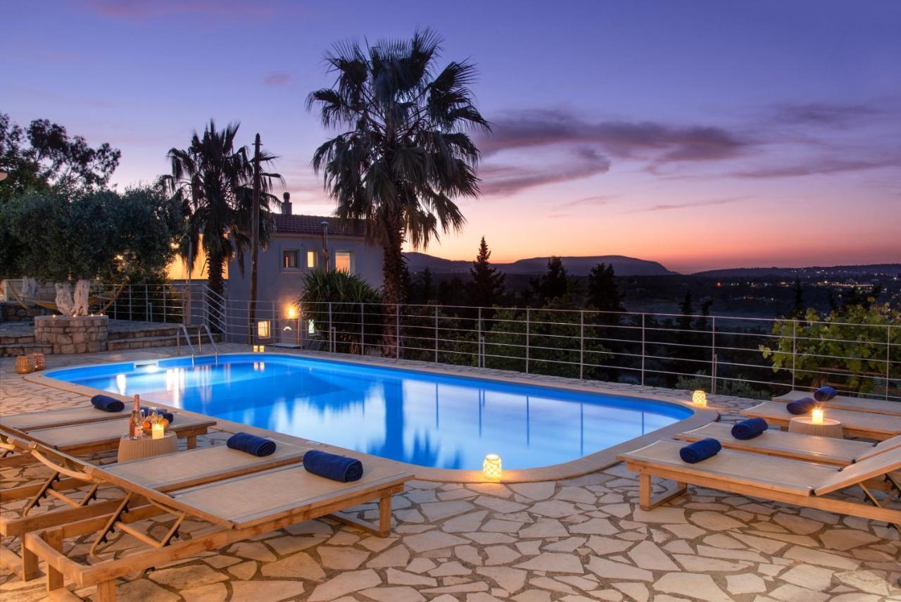 Villa Chrysallis With Heated Pool ゲオルギオポリス エクステリア 写真