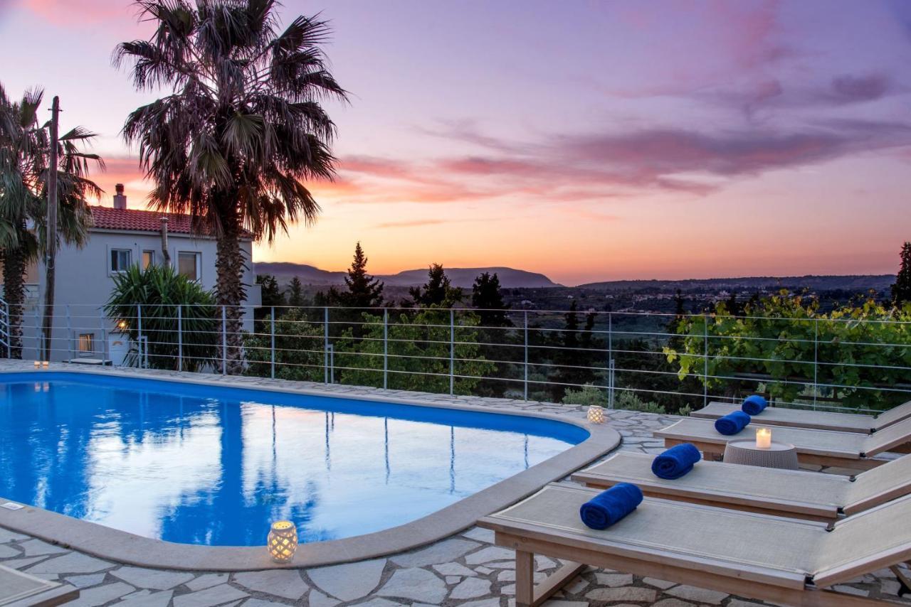 Villa Chrysallis With Heated Pool ゲオルギオポリス エクステリア 写真
